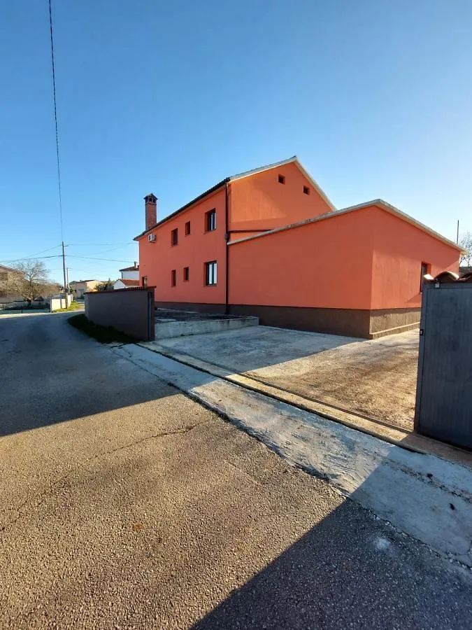 Apartman Ljiljana Πούλα Διαμέρισμα