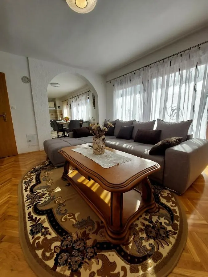 Apartman Ljiljana Πούλα Κροατία