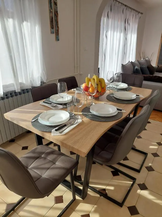 Διαμέρισμα Apartman Ljiljana Πούλα Κροατία